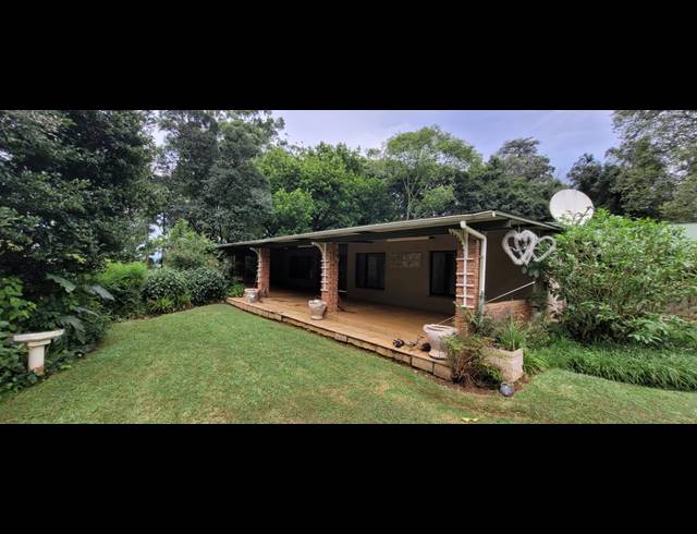 4 BEDROOM FREEHOLD TO LET IN MOUNT MICHAEL